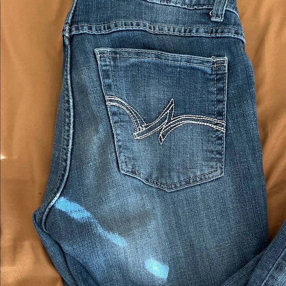 Wrangler Denim - Wrangler Women's Classic Blue Jeans